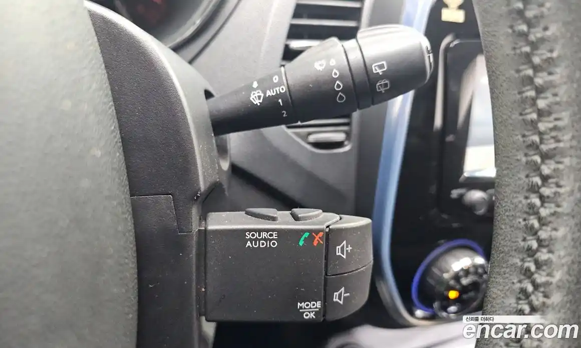 Renault QM3 2017 1.5 гидро в Москве № 1292188, фото 16
