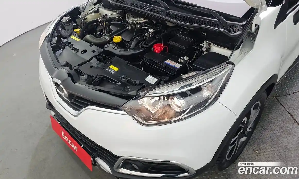Renault QM3 2017 1.5 гидро в Москве № 1292188, фото 6