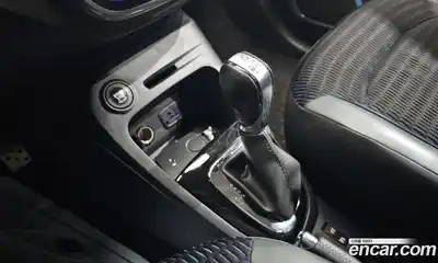 Renault QM3 2017 1.5 гидро в Москве № 1292188, миниатюра 9