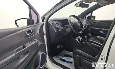 Renault QM3 2017 1.5 гидро в Москве № 1292188, миниатюра 10