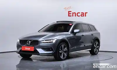 Volvo V60, 2020