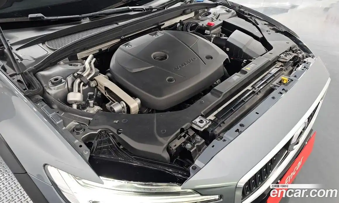 Volvo V60 2020 2.0 гидро в Москве № 1292283, фото 6