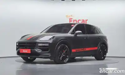 Porsche Cayenne, 2023