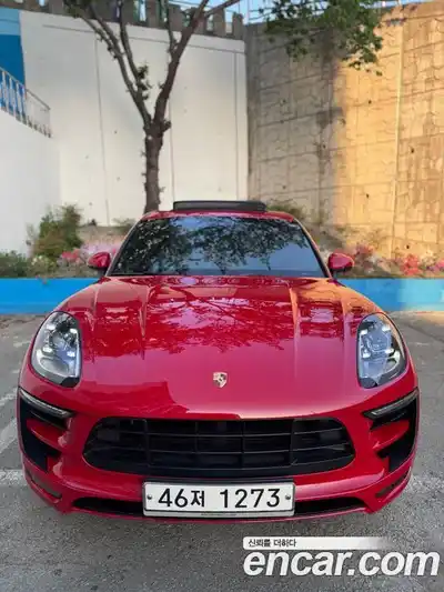 Porsche Macan, 2018