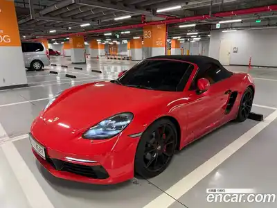 Porsche 718, 2017