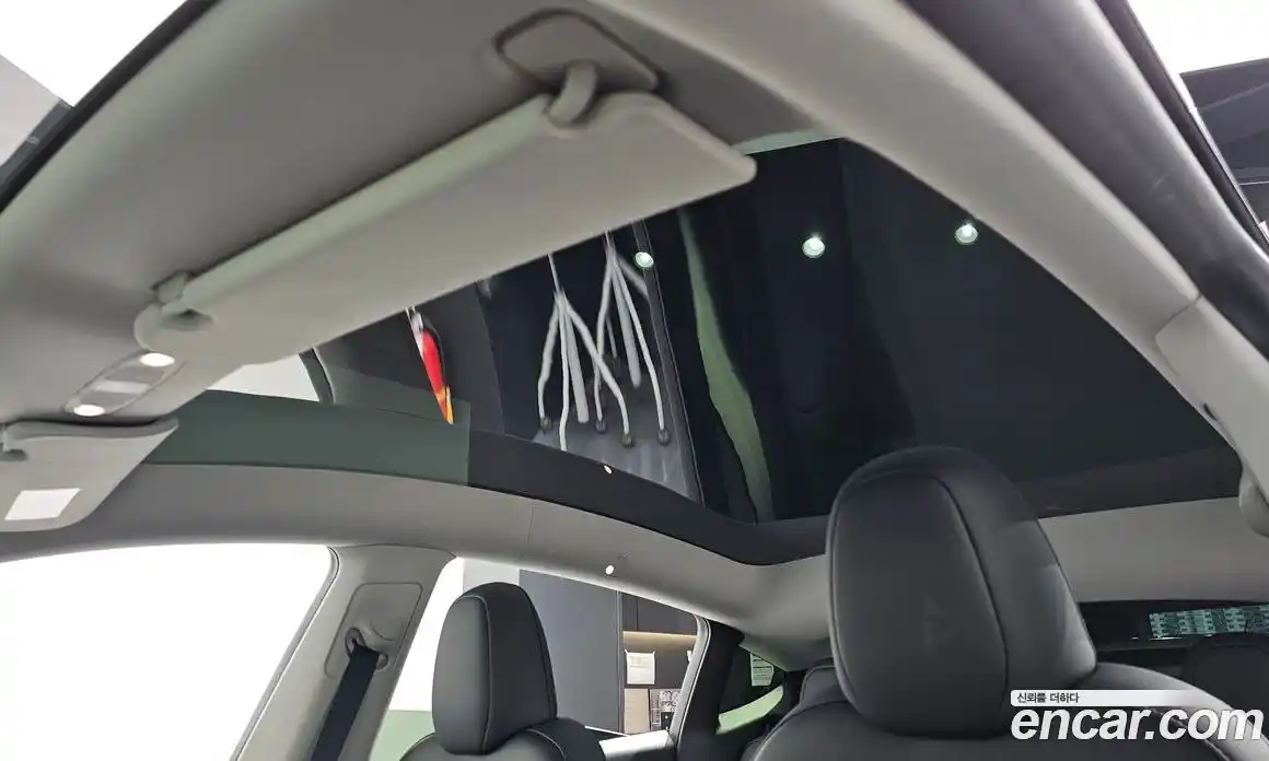 Tesla Model Y 2023 0.2 гидро в Москве № 1293610, фото 16