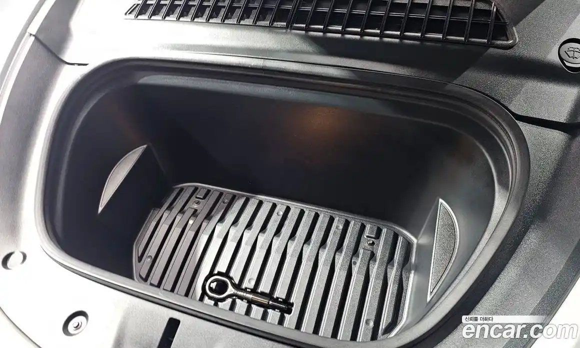 Tesla Model Y 2023 0.1 гидро в Москве № 1293655, фото 6