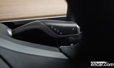 Tesla Model Y 2023 0.1 гидро в Москве № 1293655, миниатюра 9