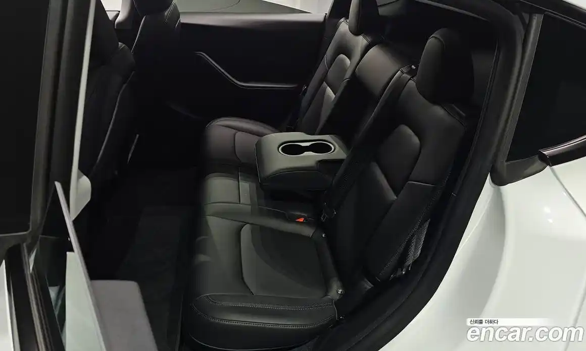 Tesla Model Y 2023 0.1 гидро в Москве № 1293655, фото 10