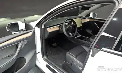 Tesla Model Y 2024 0.2 гидро в Москве № 1293704, миниатюра 11