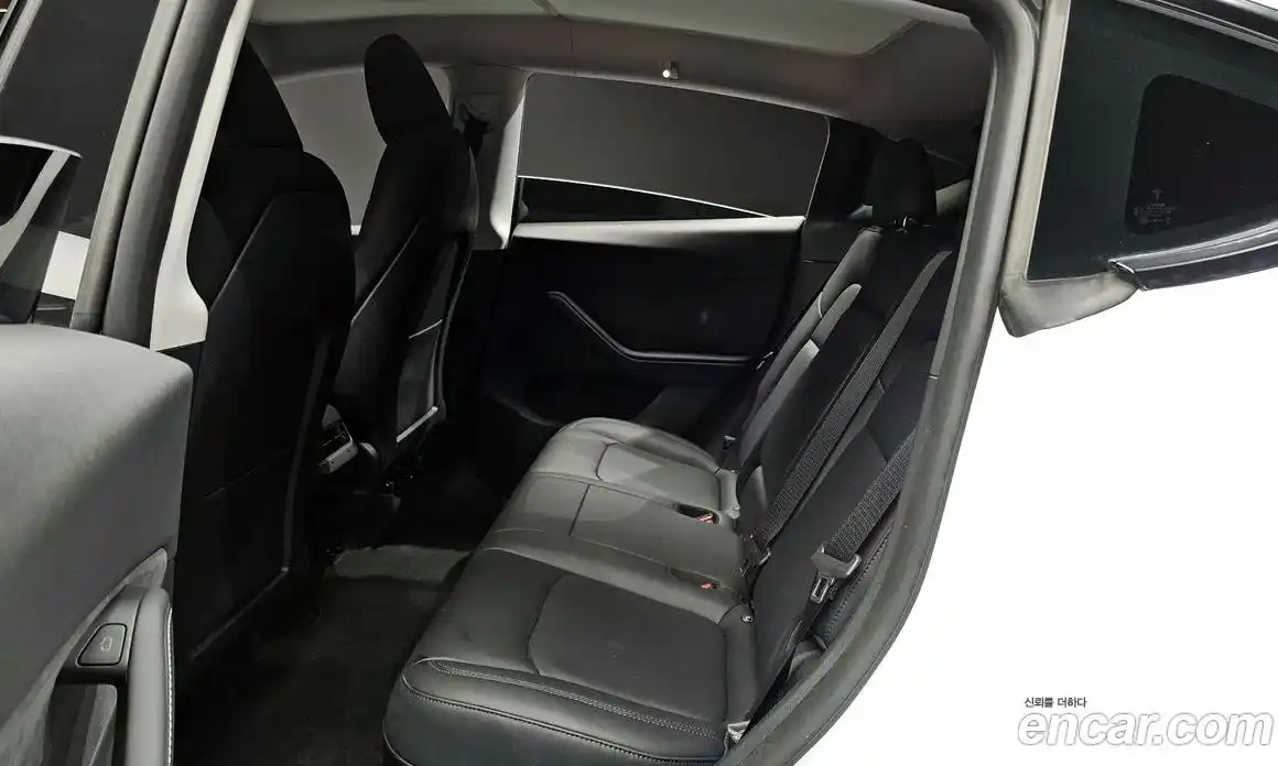 Tesla Model Y 2024 0.2 гидро в Москве № 1293704, фото 12