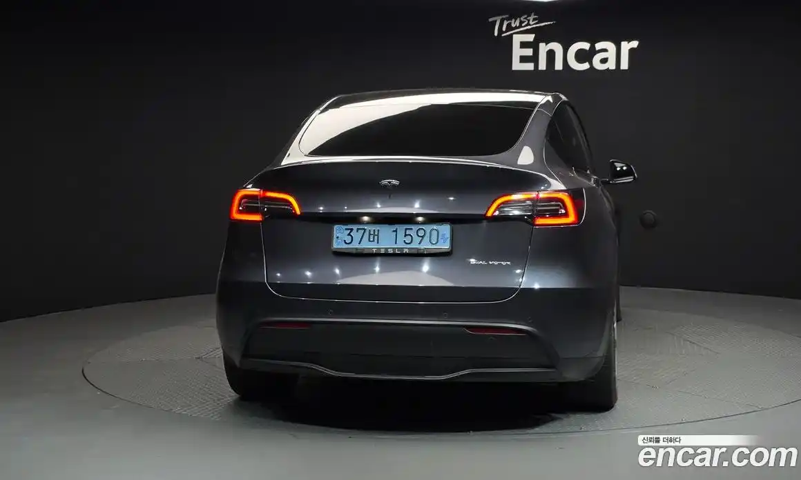 Tesla Model Y 2021 0.2 гидро в Москве № 1293730, фото 4