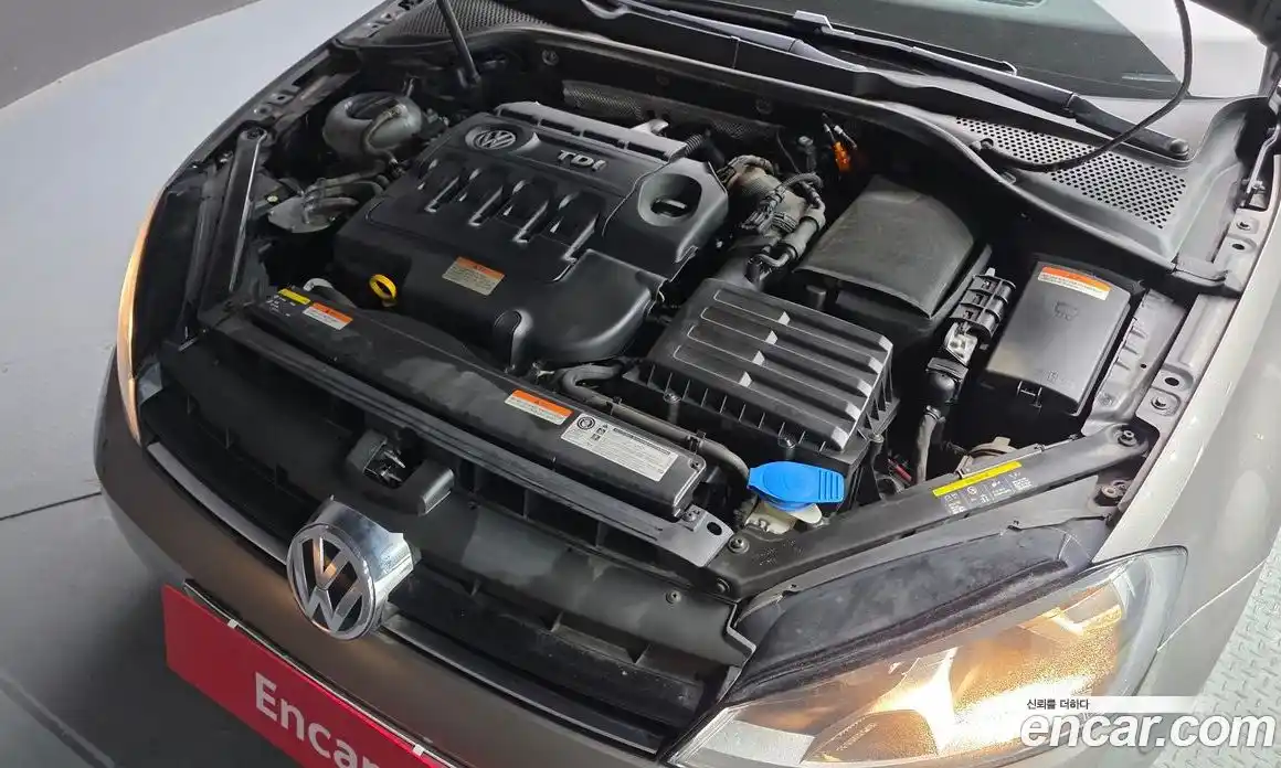 Volkswagen Golf 2013 1.6 гидро в Москве № 1294049, фото 6