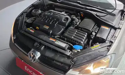 Volkswagen Golf 2013 1.6 гидро в Москве № 1294049, миниатюра 6