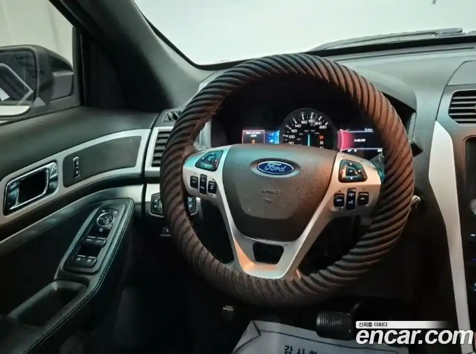 Ford Explorer 2013 2.0 гидро в Москве № 1294821, фото 9