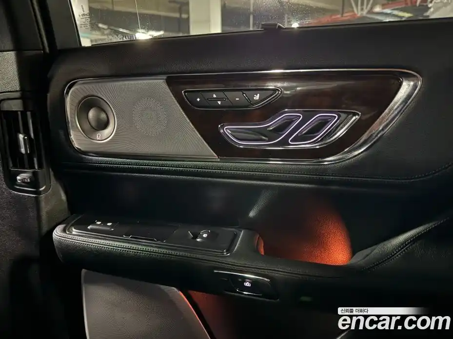 Lincoln Continental 2017 3.0 гидро в Москве № 1294903, фото 14