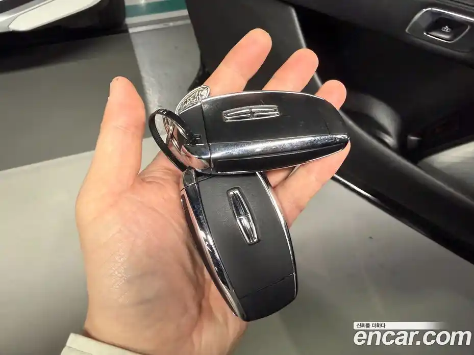 Lincoln Continental 2017 3.0 гидро в Москве № 1294903, фото 18