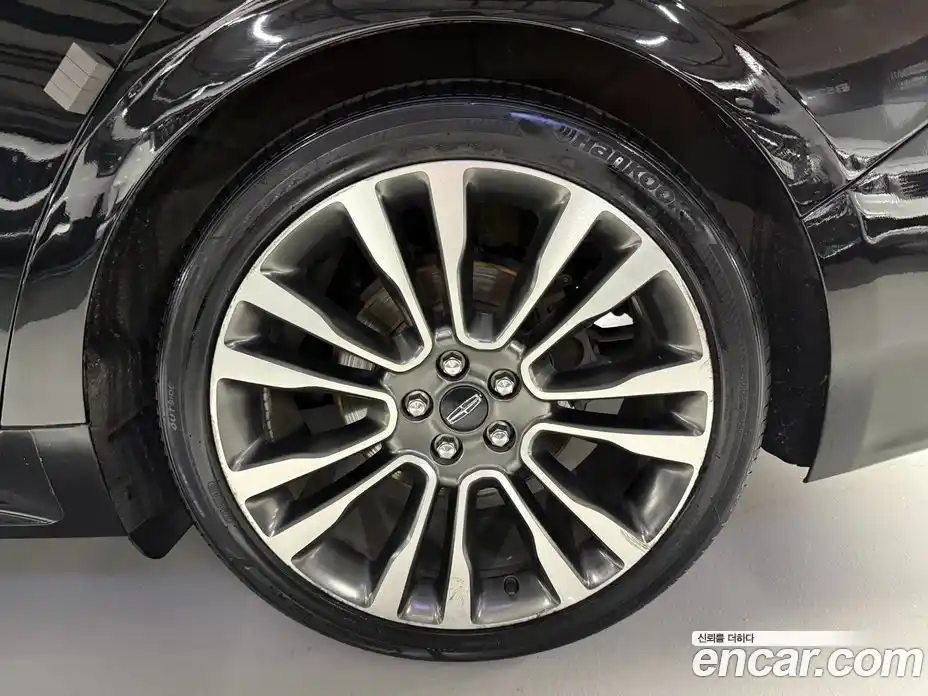 Lincoln Continental 2017 3.0 гидро в Москве № 1294903, фото 20