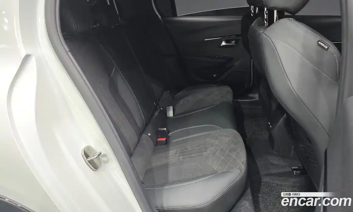 Peugeot 208 2023 0.1 гидро в Москве № 1295110, фото 12