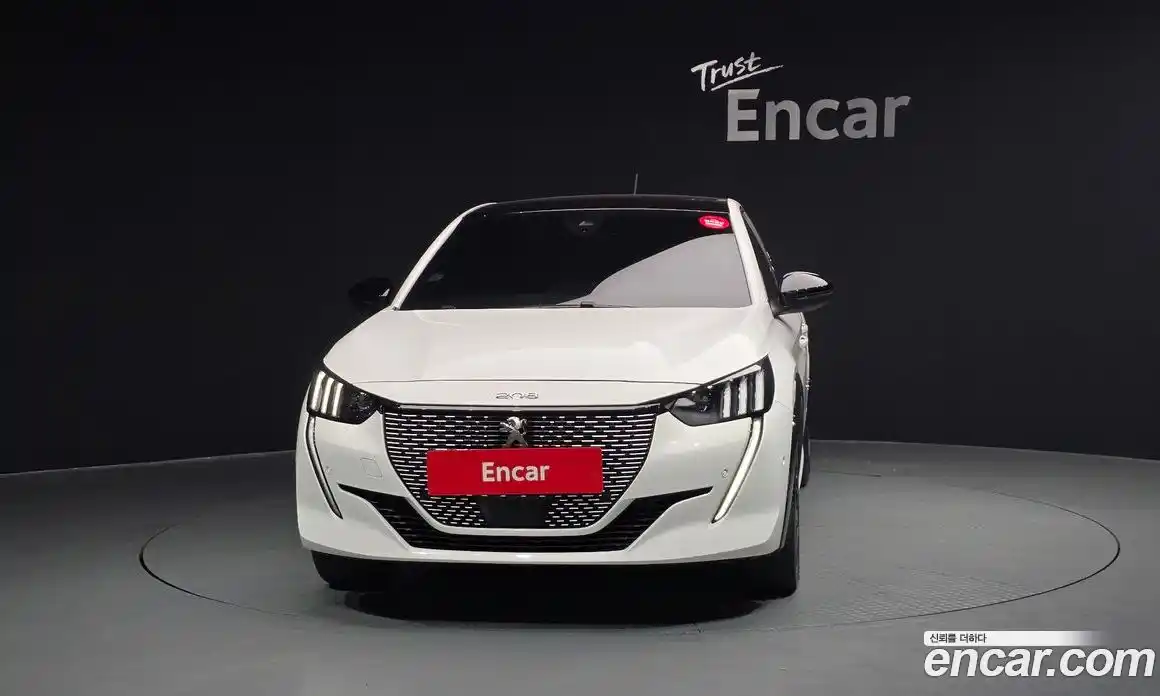 Peugeot 208 2023 0.1 гидро в Москве № 1295110, фото 3