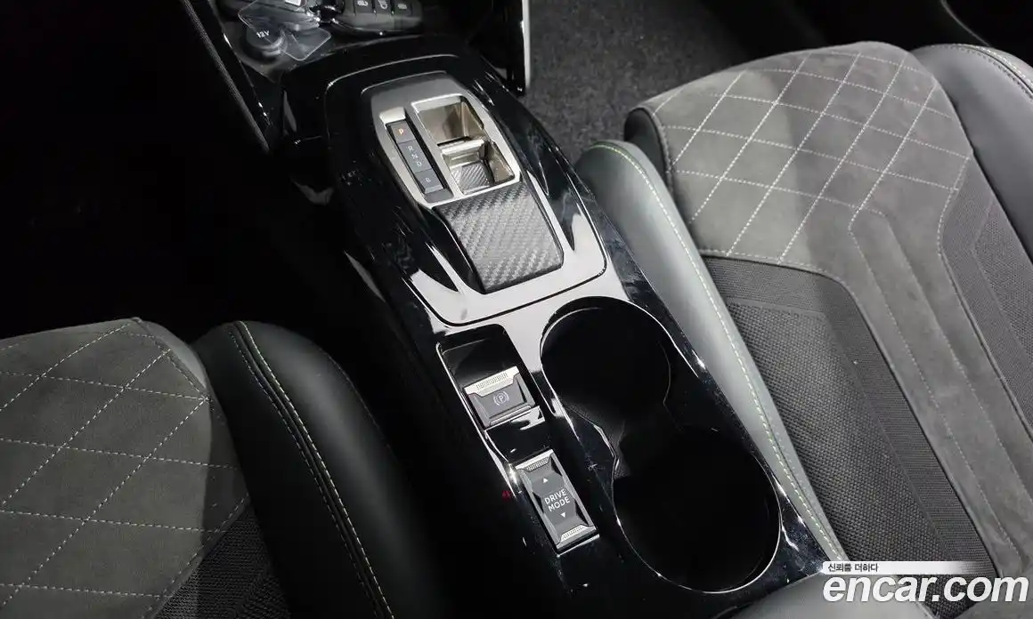 Peugeot 208 2023 0.1 гидро в Москве № 1295110, фото 9