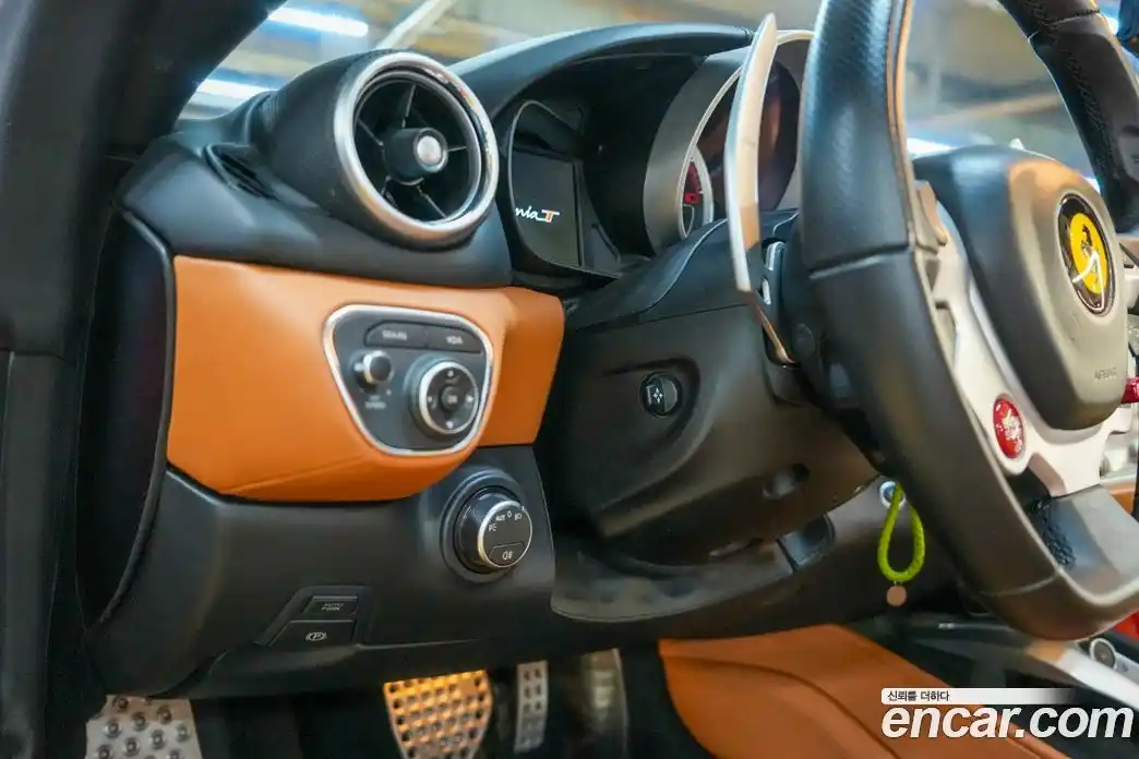 Ferrari California 2015 3.9 гидро в Москве № 1295341, фото 13