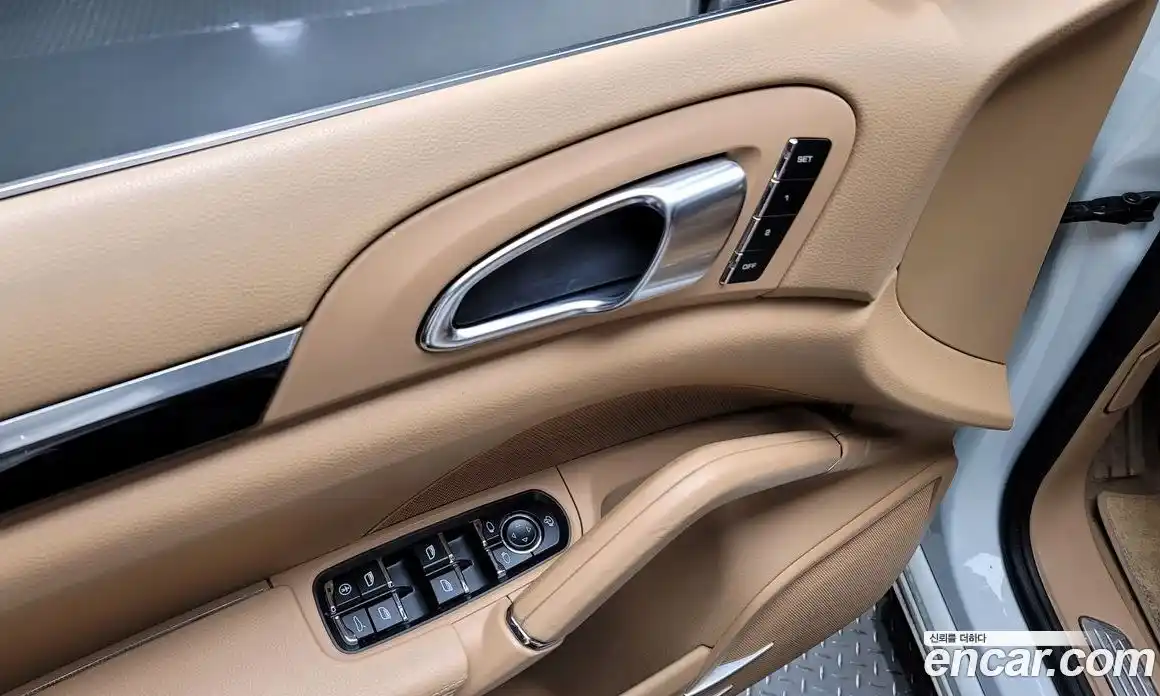 Porsche Cayenne 2012 3.0 гидро в Москве № 165689, фото 18