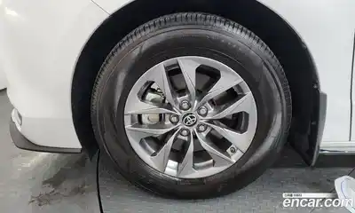 Toyota Sienna 2023 2.5 гидро в Москве № 170155, миниатюра 5
