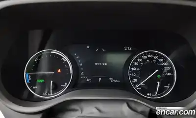 Toyota Sienna 2023 2.5 гидро в Москве № 170155, миниатюра 8
