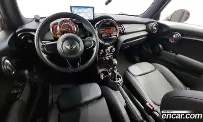 Mini Cooper 2014 1.5 гидро в Москве № 198465, миниатюра 7