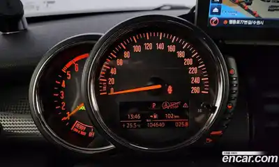 Mini Cooper 2014 1.5 гидро в Москве № 198465, миниатюра 8