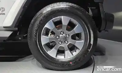 Jeep Wrangler 2021 2.0 гидро в Москве № 199379, миниатюра 5