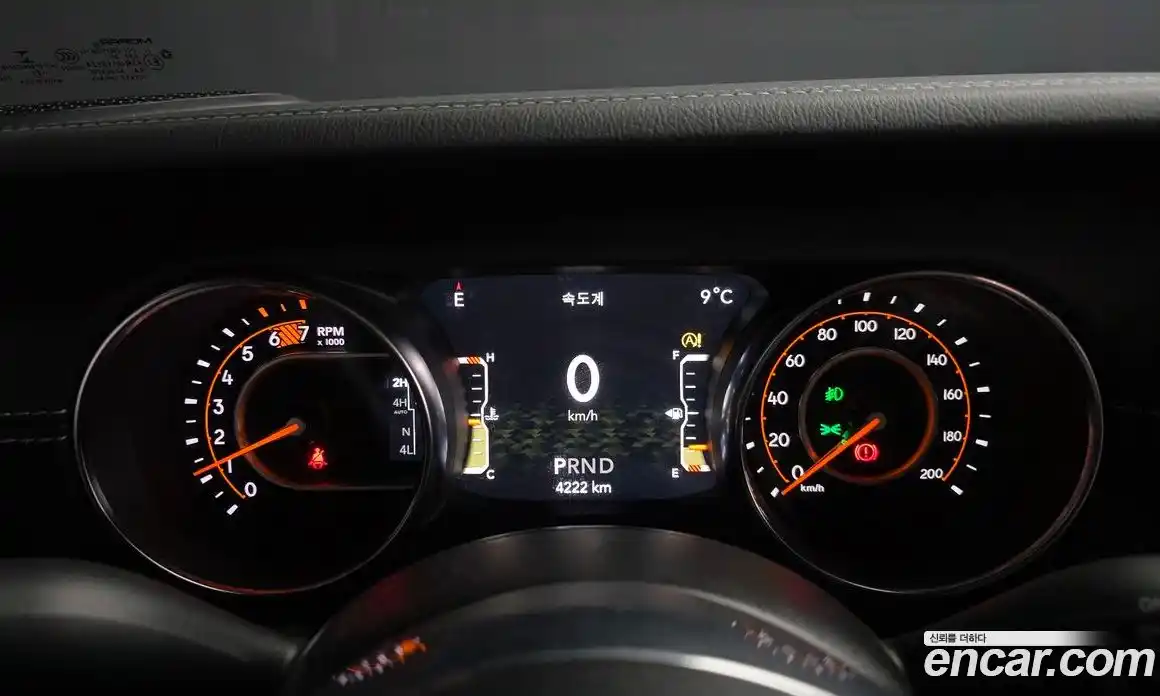 Jeep Wrangler 2021 2.0 гидро в Москве № 199379, фото 8