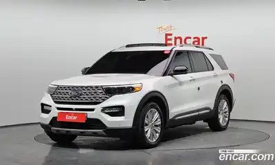 Ford Explorer, 2022