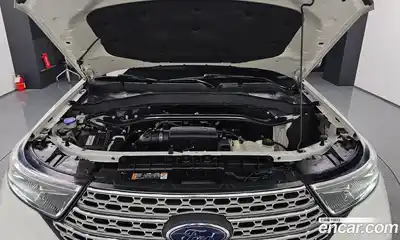 Ford Explorer 2022 2.3 гидро в Москве № 233195, миниатюра 6