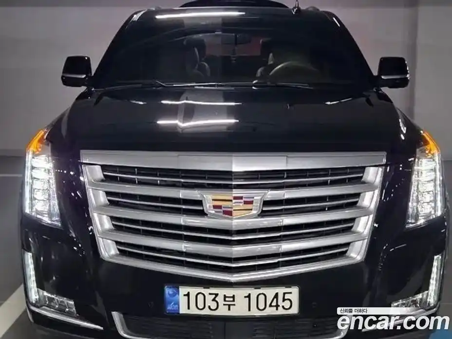 Cadillac Escalade 2017 6.2 гидро в Москве № 256575, фото 3