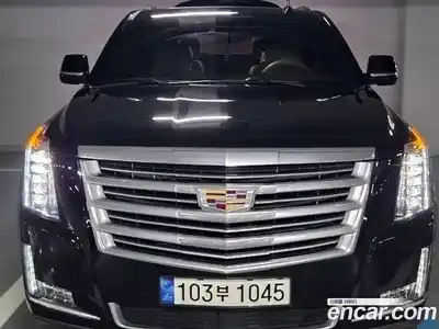 Cadillac Escalade 2017 6.2 гидро в Москве № 256575, миниатюра 3