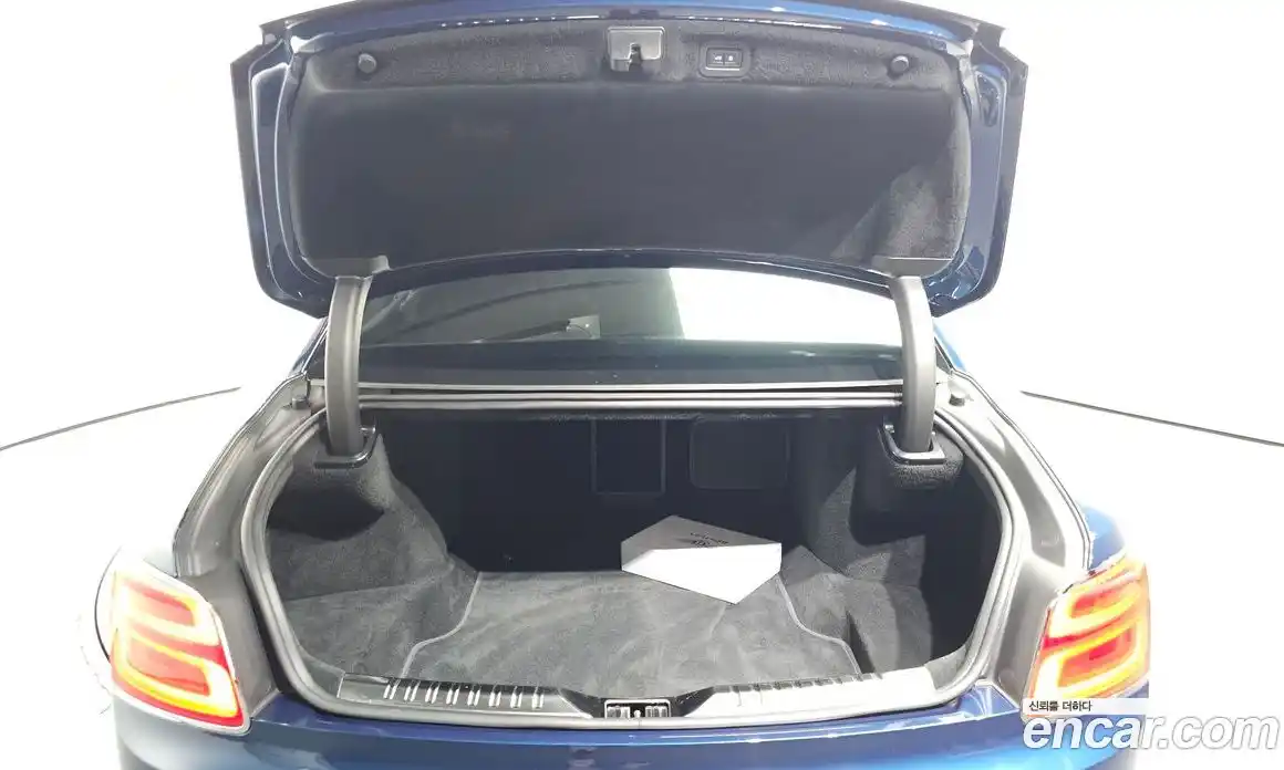 Bentley Flying Spur 2024 4.0 гидро в Москве № 256588, фото 20