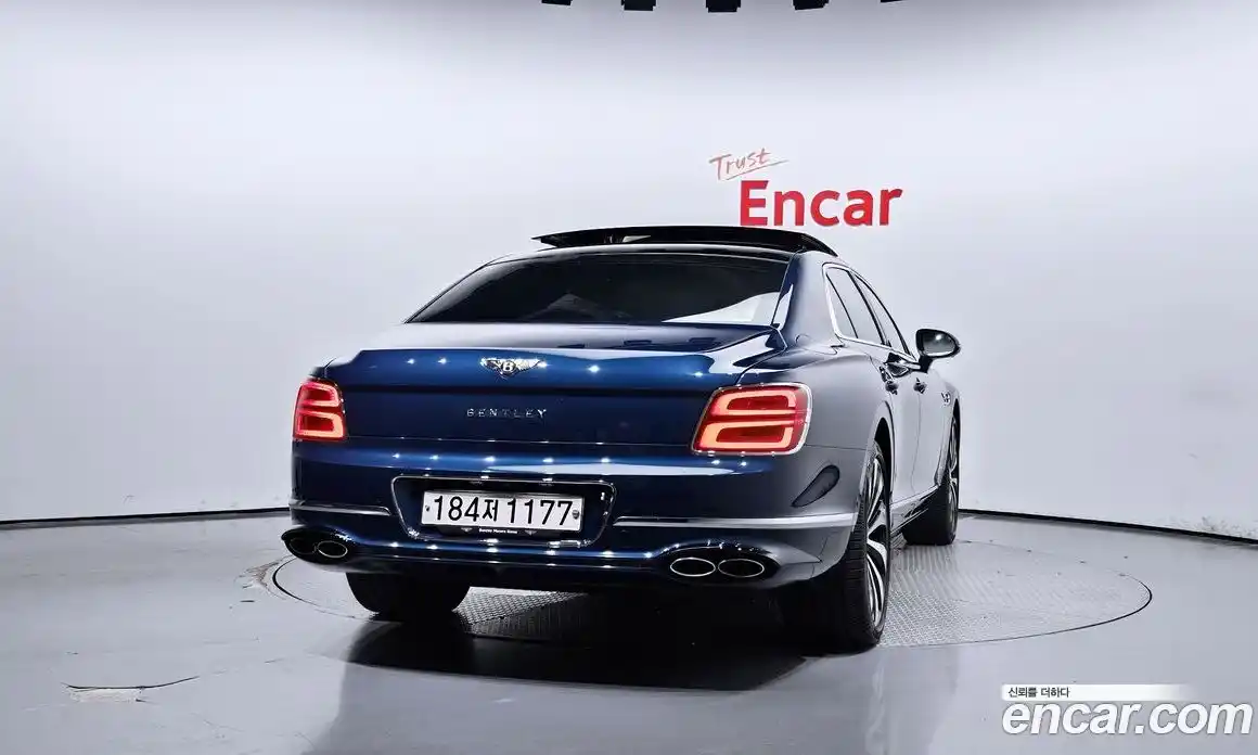 Bentley Flying Spur 2024 4.0 гидро в Москве № 256588, фото 4
