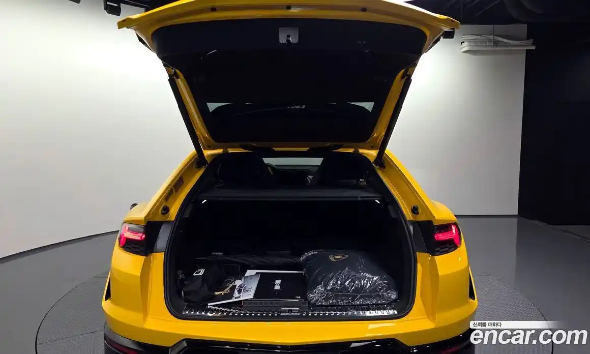 Lamborghini Urus 2025 4.0 гидро в Москве № 320744, фото 20