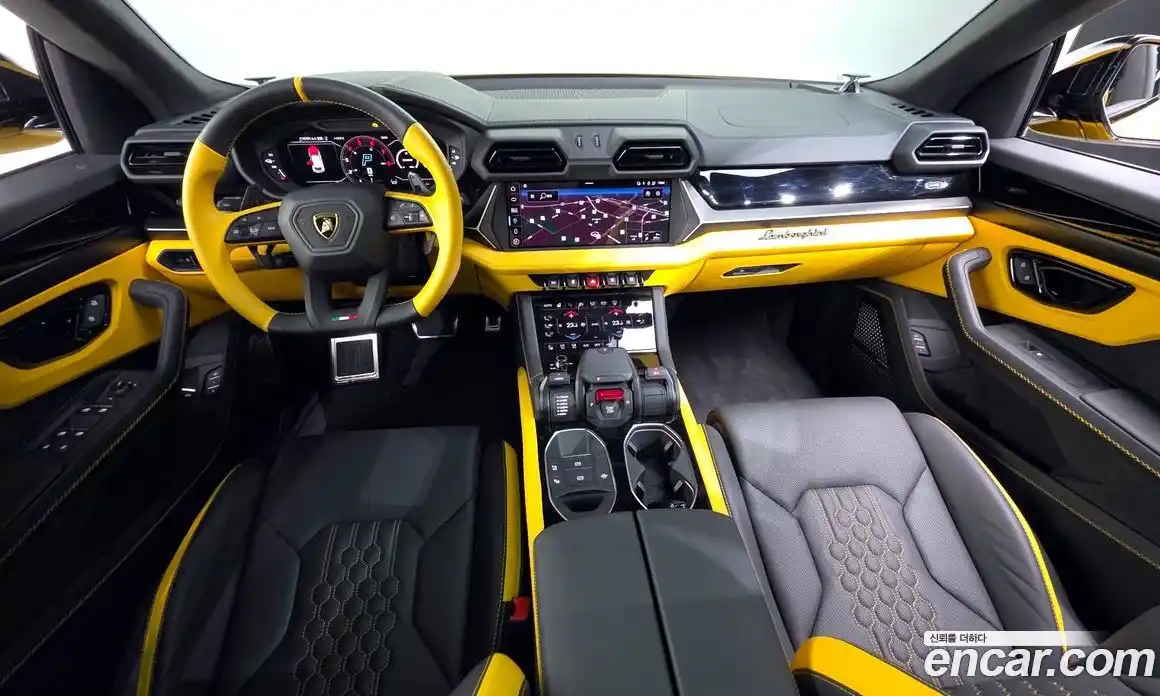 Lamborghini Urus 2025 4.0 гидро в Москве № 320744, фото 7