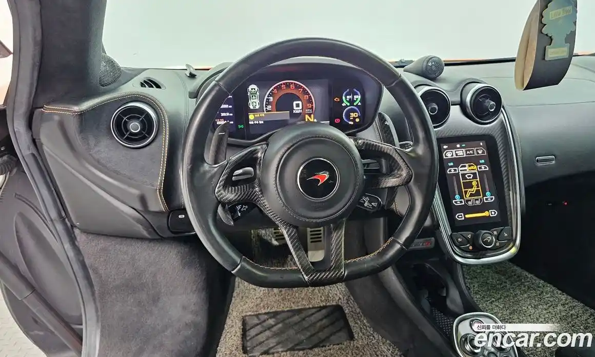 McLaren 570S 2017 3.8 гидро в Москве № 366118, фото 13