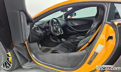 McLaren 570S 2017 3.8 гидро в Москве № 366118, миниатюра 10
