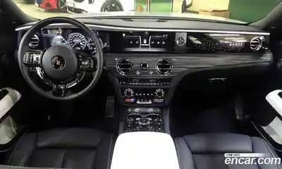 Rolls-Royce Ghost 2023 6.7 гидро в Москве № 407388, миниатюра 4