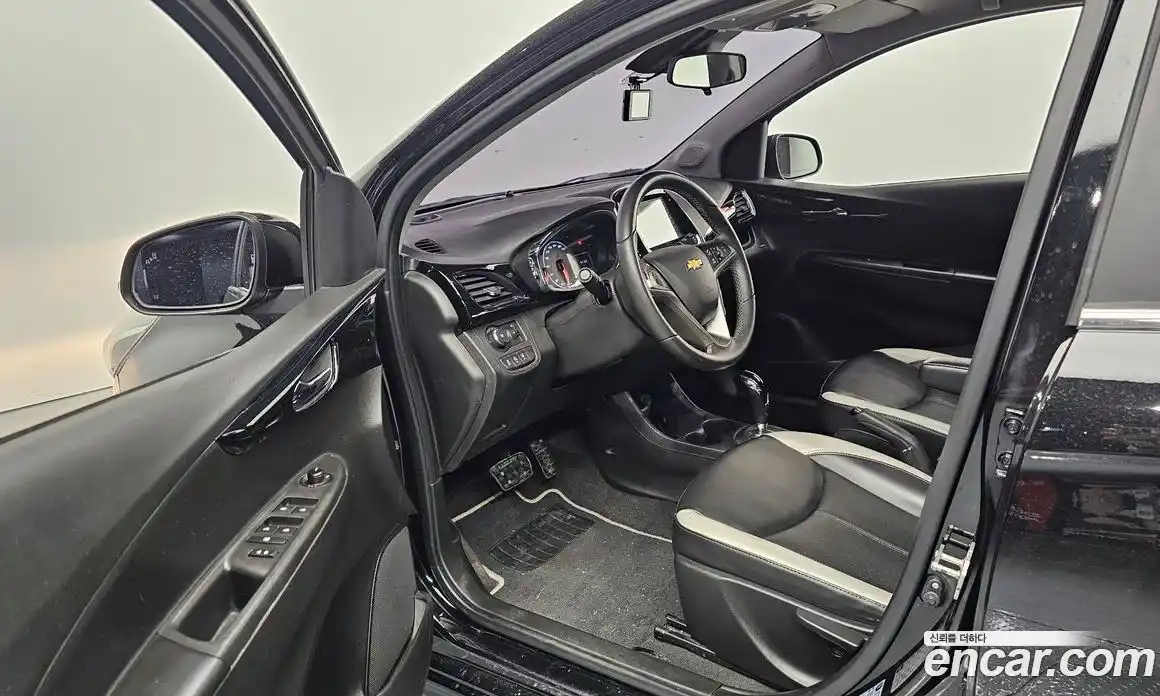 Chevrolet Spark 2017 1.0 гидро в Москве № 41455, фото 10