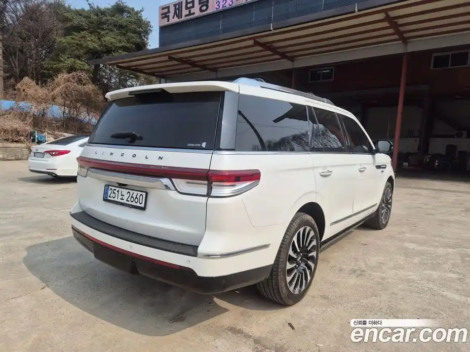Lincoln Navigator 2023 3.5 гидро в Москве № 723272, фото 5