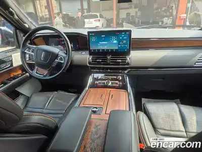 Lincoln Navigator 2023 3.5 гидро в Москве № 723272, миниатюра 7