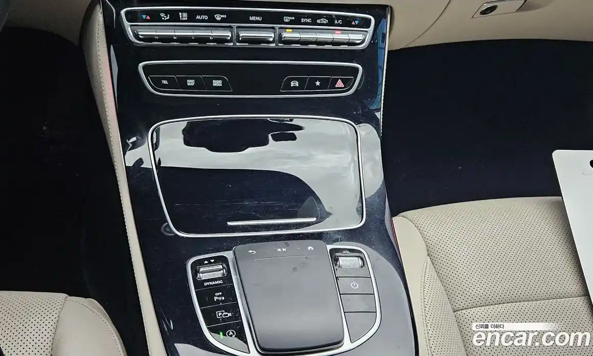 Mercedes-Benz E-Class 2022 2.0 гидро, фото 11