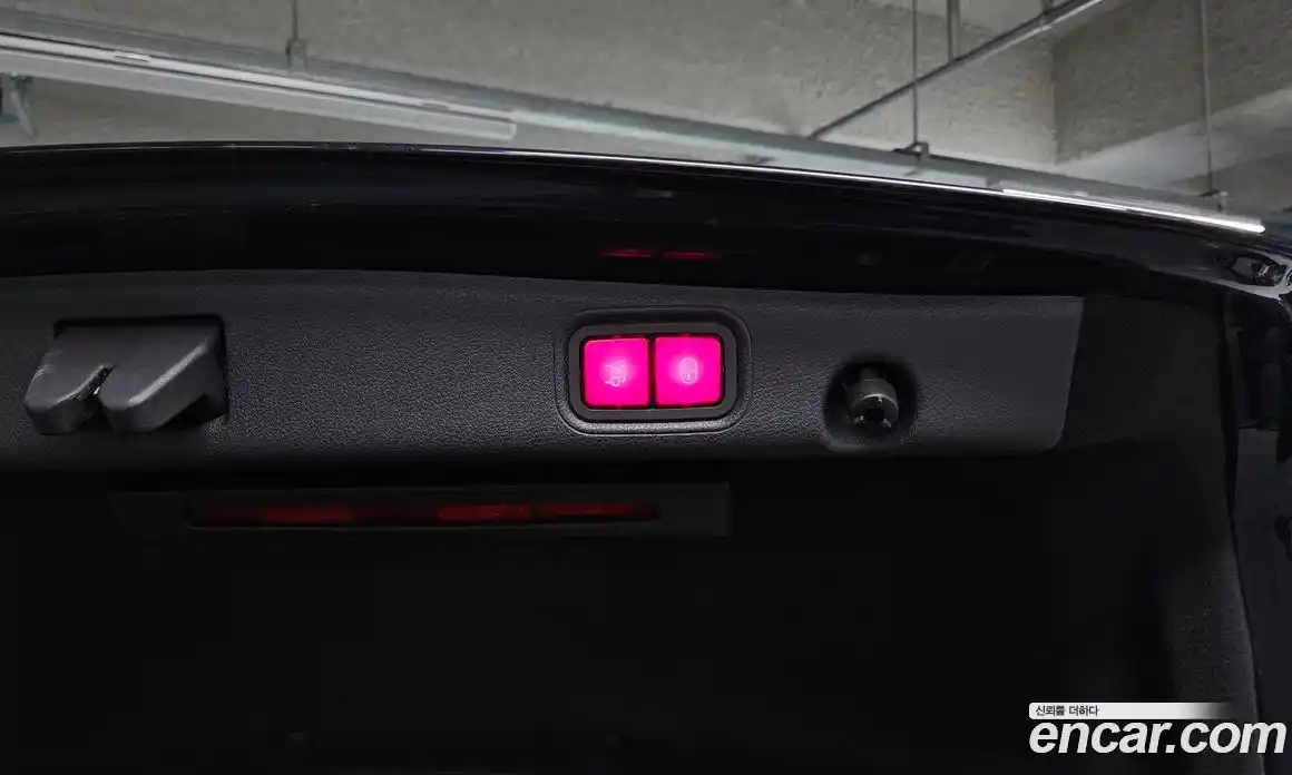 Mercedes-Benz E-Class 2022 2.0 гидро, фото 18