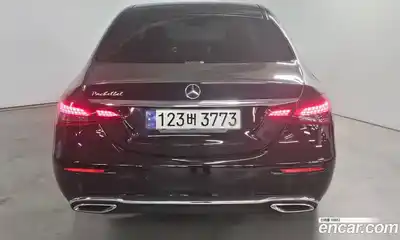 Mercedes-Benz E-Class 2020 2.0 гидро, миниатюра 4